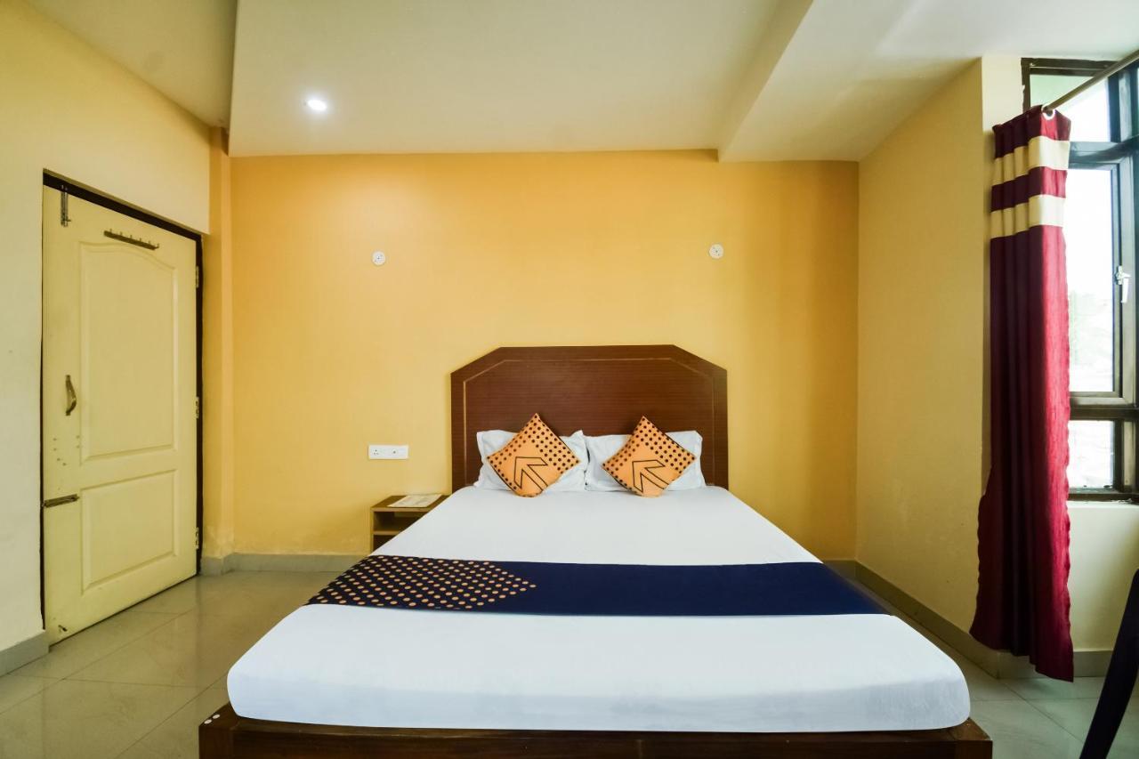 Spot On 74793 Hotel Sai Sudha Puri Kültér fotó