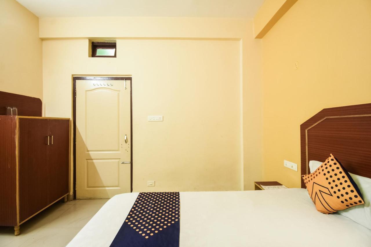 Spot On 74793 Hotel Sai Sudha Puri Kültér fotó